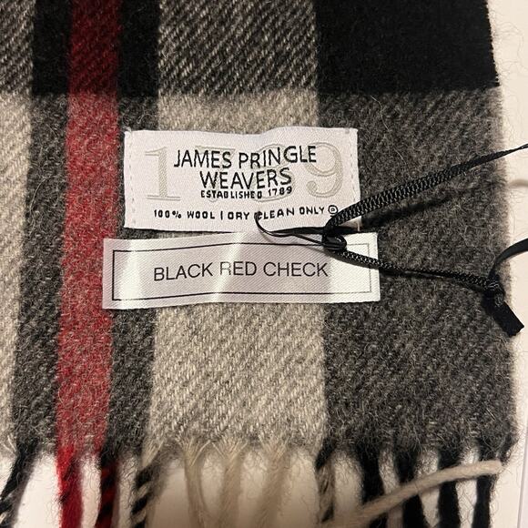 JAMES PRINGLE WEAVERS Long Scarf 100% Wool NEW Black & Red Plaid Tartan Scotland - Picture 5 of 5